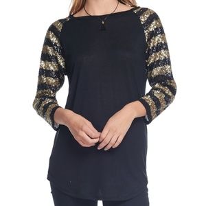 SEQUIN-STRIPE THREE-QUARTER SLEEVE TOP